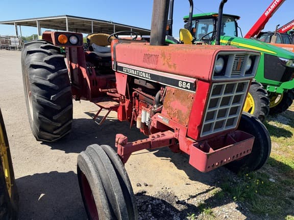 Image of International Harvester 684 equipment image 1