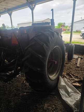 Image of International Harvester 684 equipment image 4