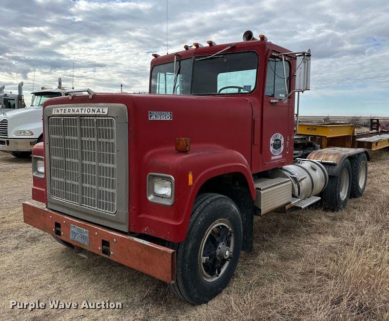 Main image International Transtar 4300