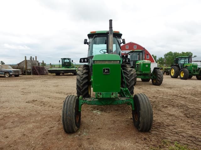 Image of John Deere 4250 equipment image 1
