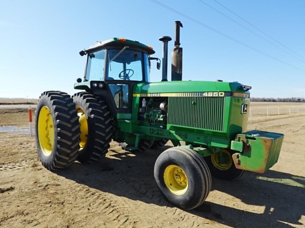 Image of John Deere 4850 Primary image
