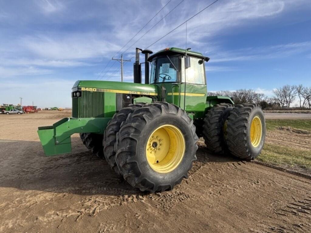 Main image John Deere 8450