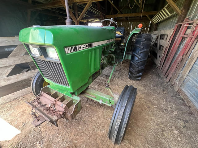 Image of John Deere 1050 equipment image 1