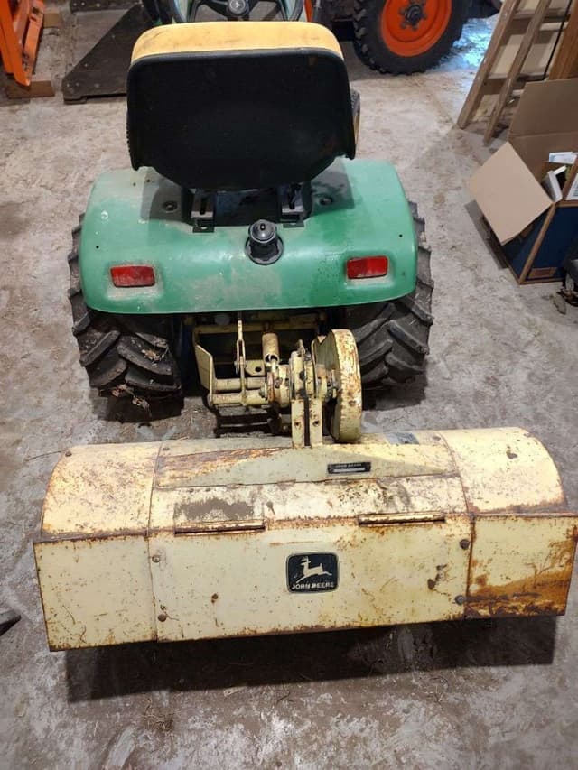 Image of John Deere 214 equipment image 4