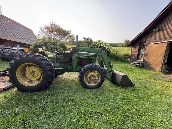 Image of John Deere 2150 equipment image 2