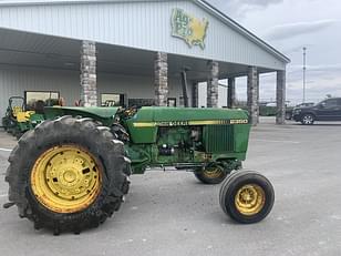 Main image John Deere 2350 4