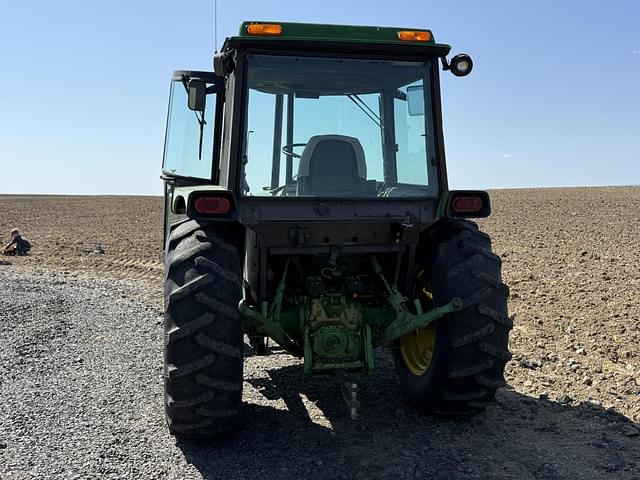 Image of John Deere 2350 equipment image 2