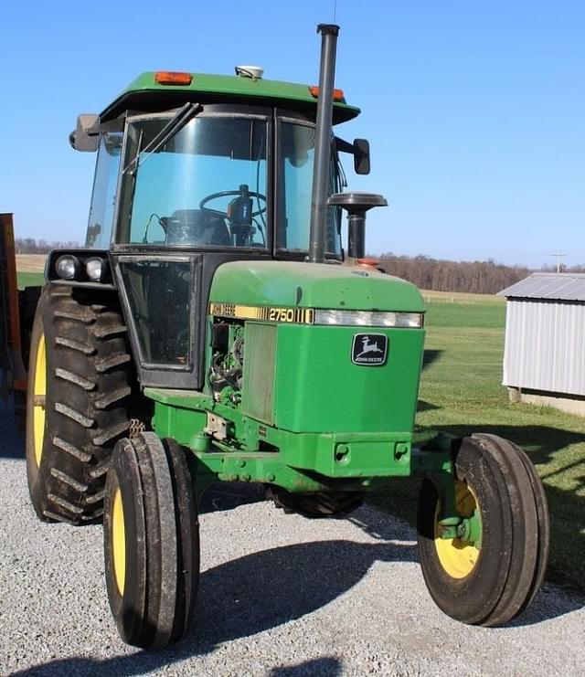 Image of John Deere 2750 equipment image 2