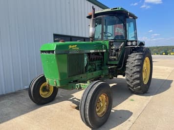 Main image John Deere 2950