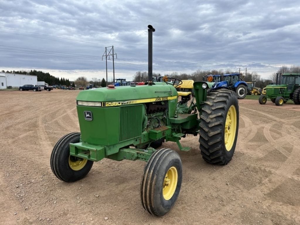 Main image John Deere 2950
