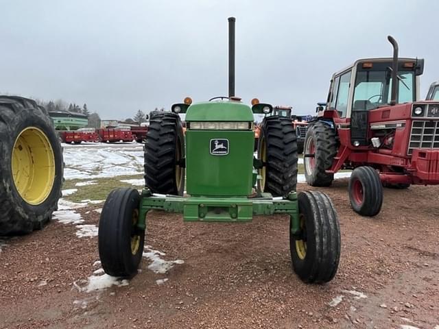 Image of John Deere 2950 equipment image 1