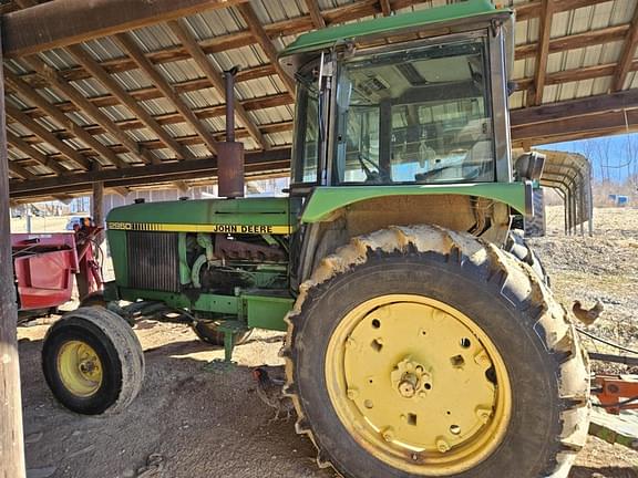 Image of John Deere 2950 equipment image 4