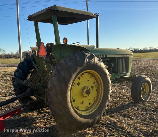 Image of John Deere 2950 equipment image 4