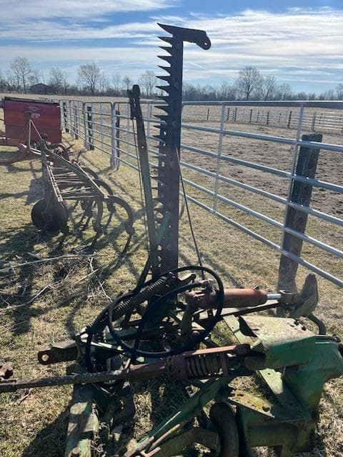 Image of John Deere 350 equipment image 4