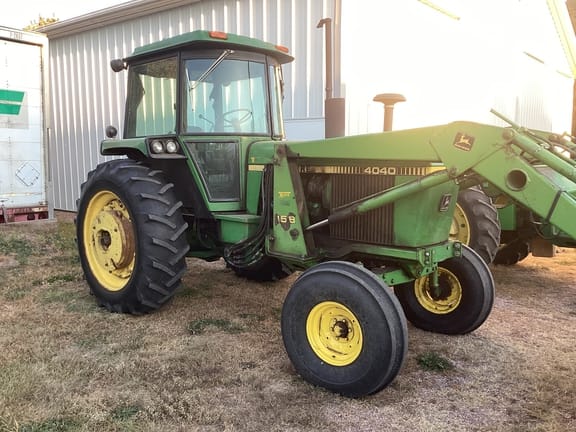 Main image John Deere 4040