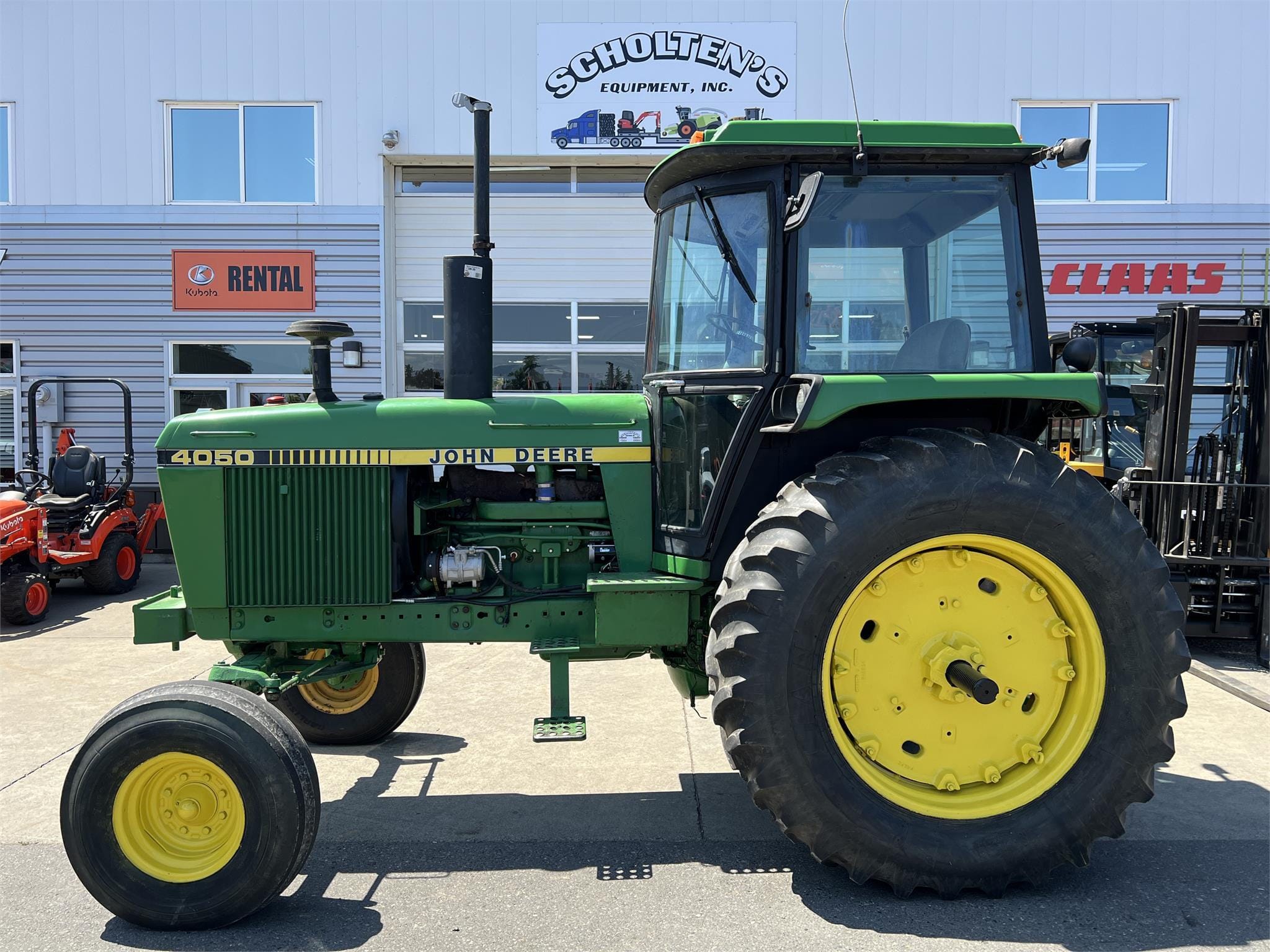 Main image John Deere 4050