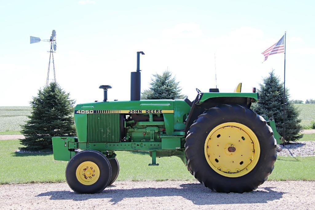Main image John Deere 4050
