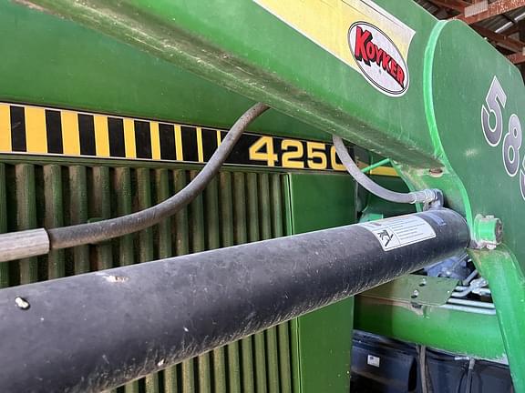 Image of John Deere 4250 equipment image 1