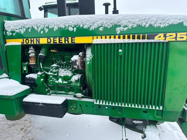 Image of John Deere 4250 equipment image 2