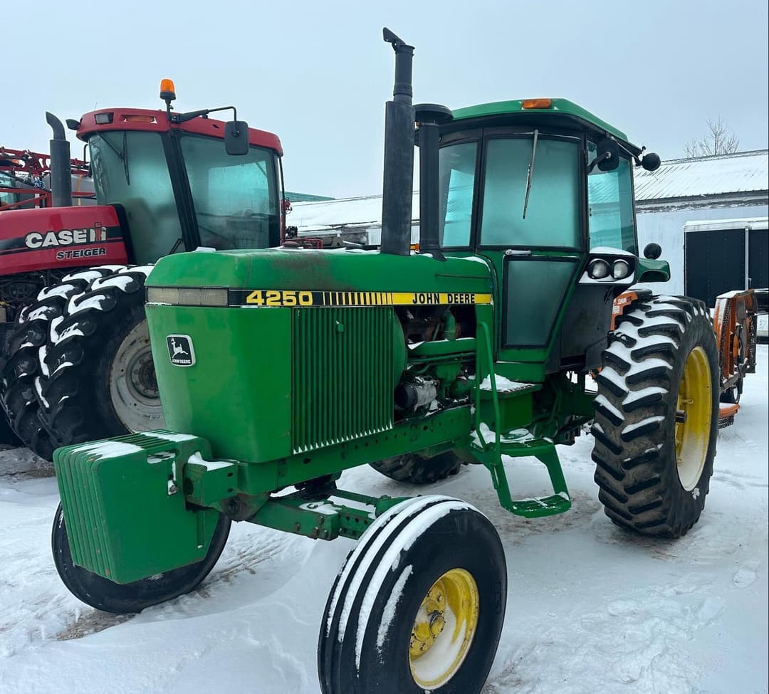 Image of John Deere 4250 Primary image