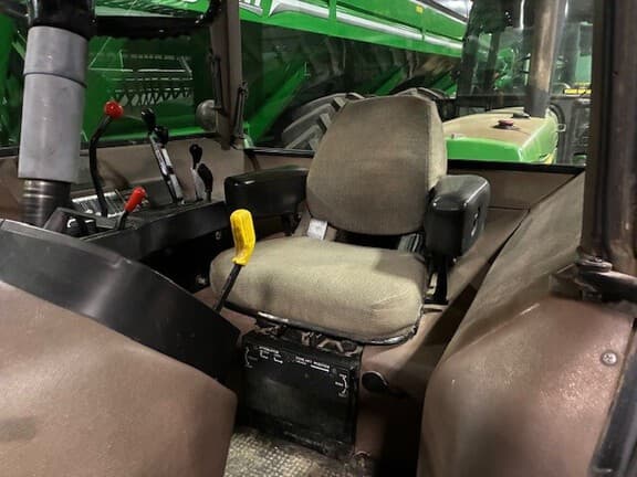 Image of John Deere 4450 equipment image 4