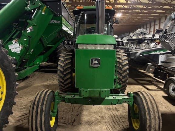 Image of John Deere 4450 equipment image 1