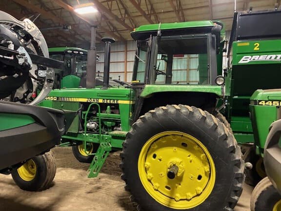 Image of John Deere 4450 equipment image 2