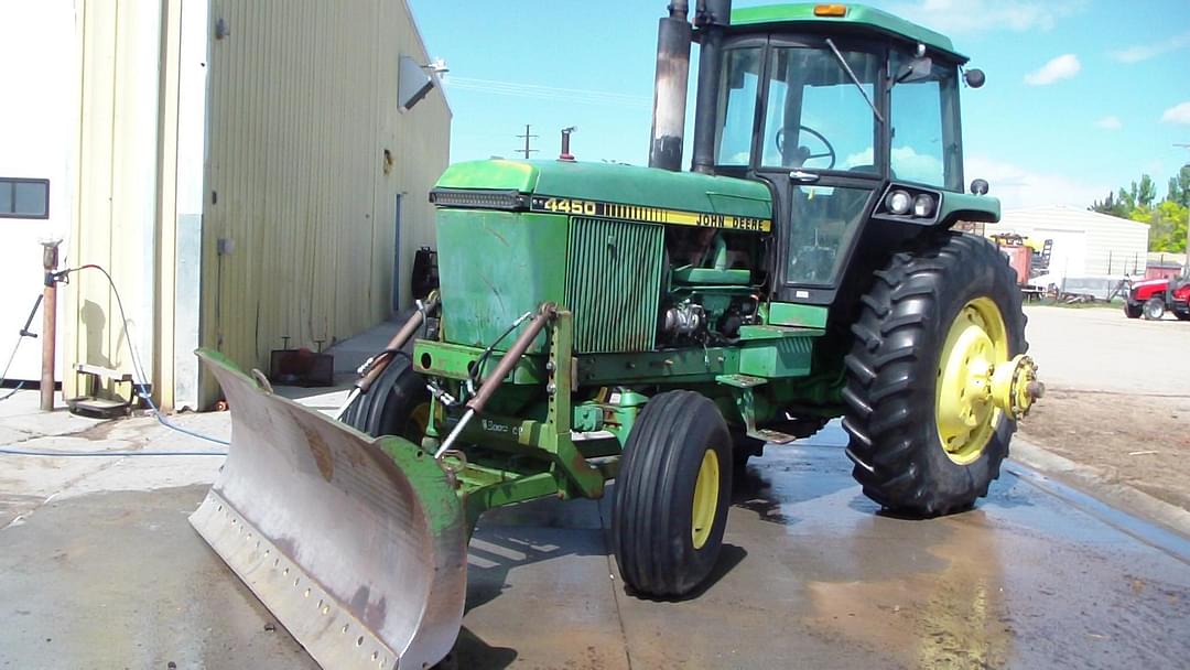 Image of John Deere 4450 Primary image