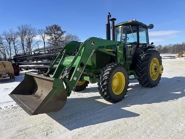 Image of John Deere 4450 equipment image 1