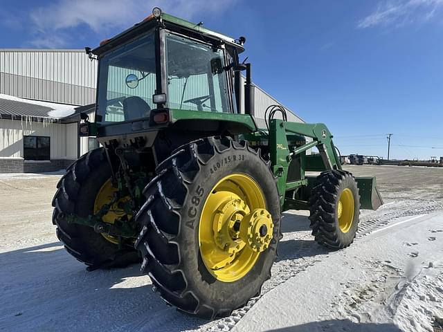 Image of John Deere 4450 equipment image 4