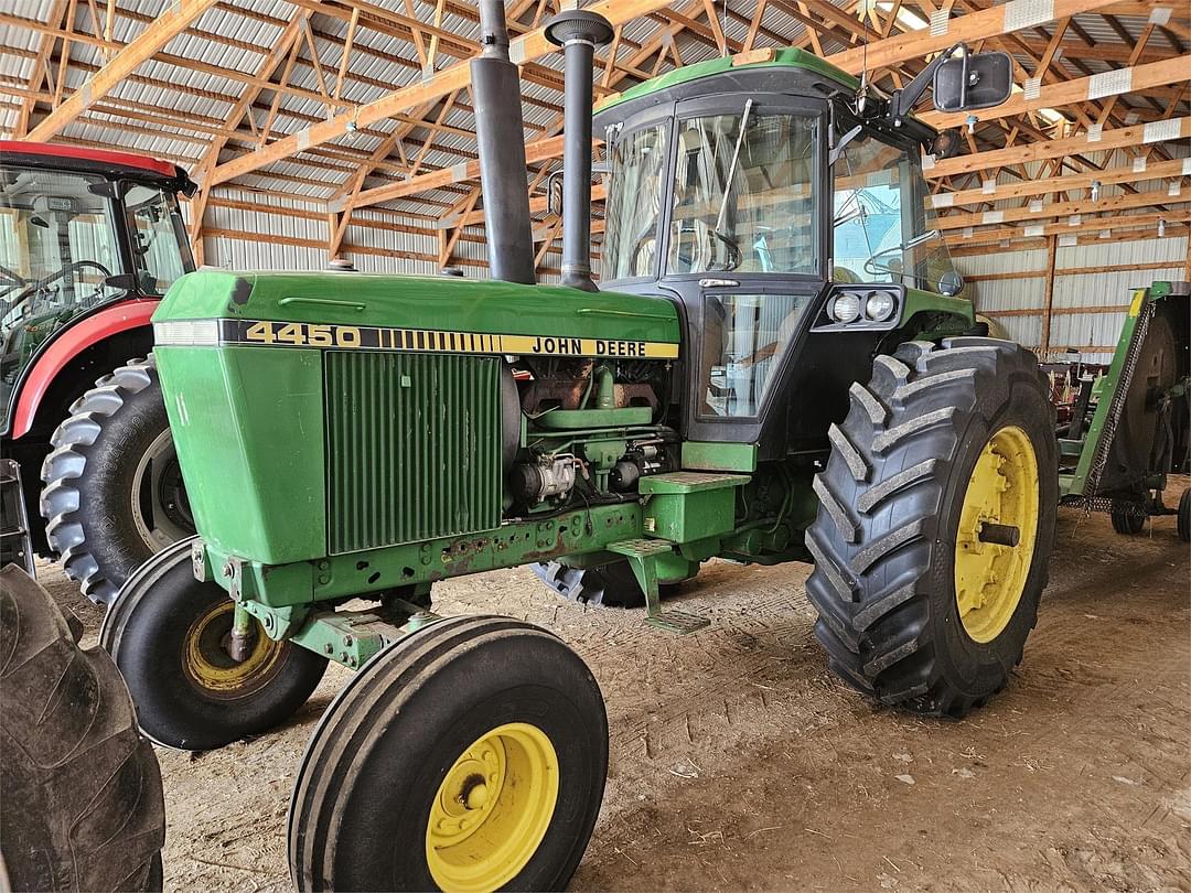 Image of John Deere 4450 Primary image