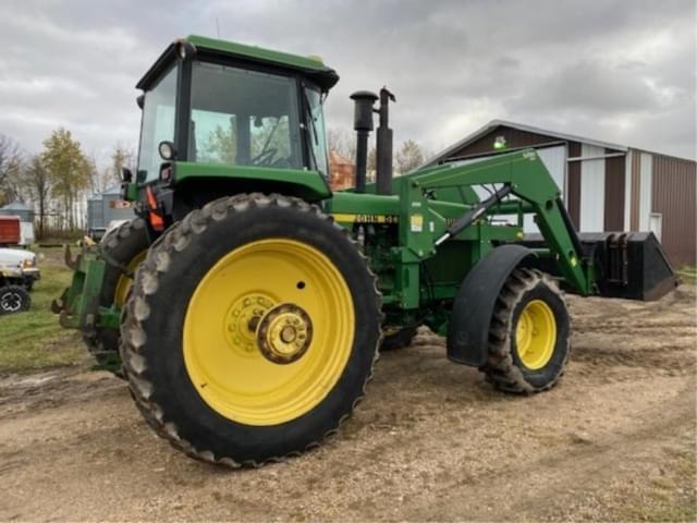 Image of John Deere 4450 equipment image 2