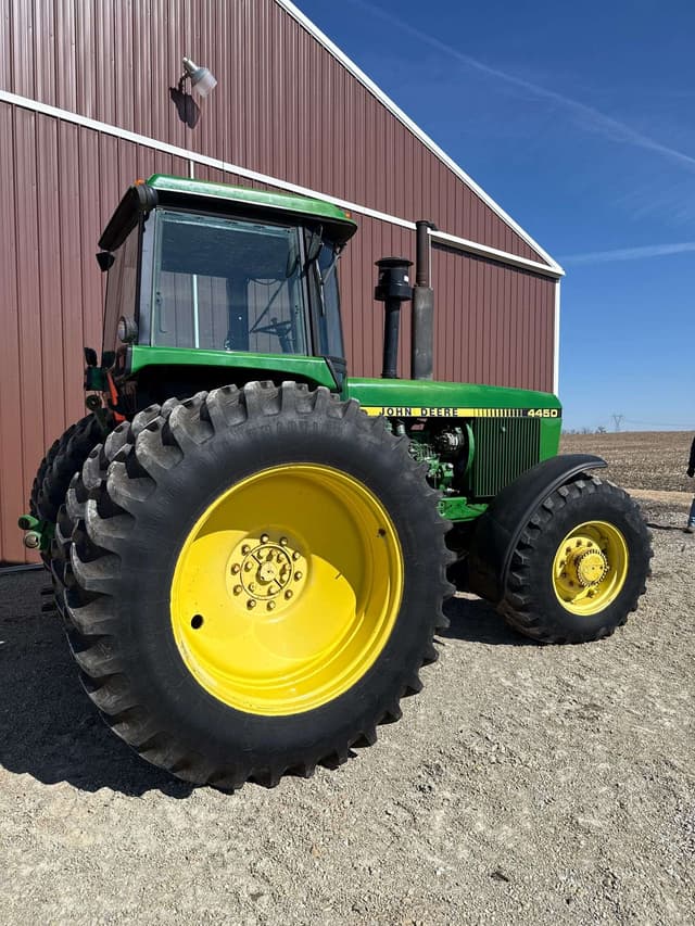 Image of John Deere 4450 equipment image 1