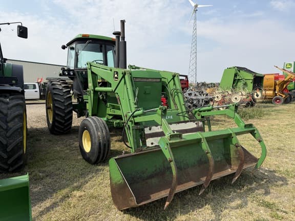 Image of John Deere 4650 equipment image 1