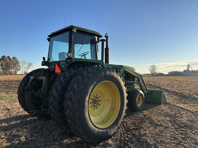 Image of John Deere 4650 equipment image 4