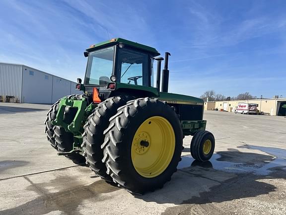 Image of John Deere 4650 equipment image 1