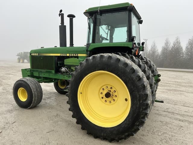 Image of John Deere 4650 equipment image 4