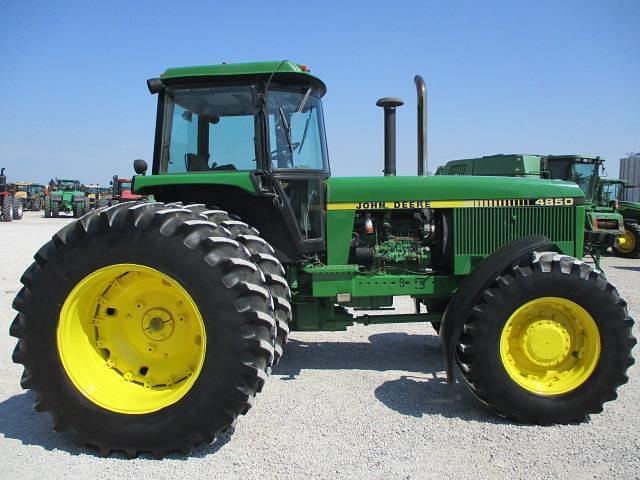 Image of John Deere 4850 equipment image 3