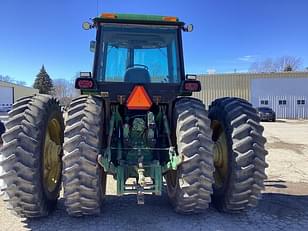 Main image John Deere 4850 7