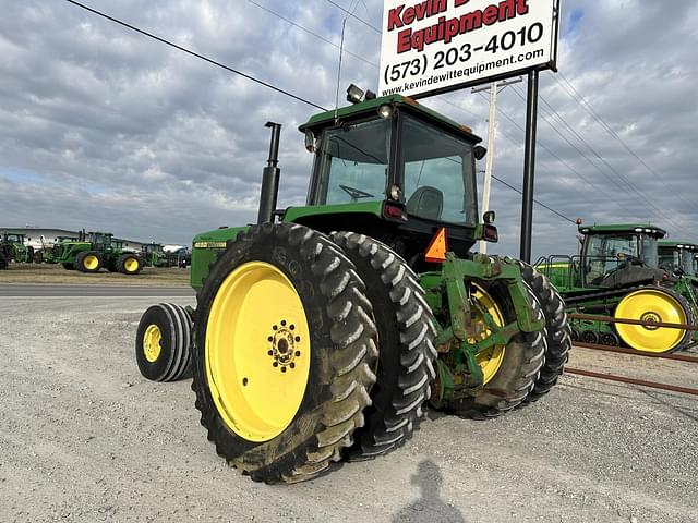 Image of John Deere 4850 equipment image 4