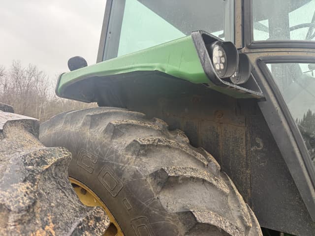 Image of John Deere 4850 equipment image 4