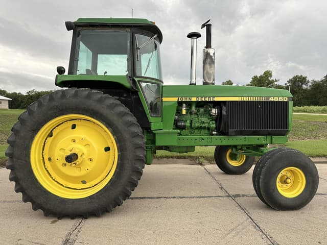 Image of John Deere 4850 equipment image 2