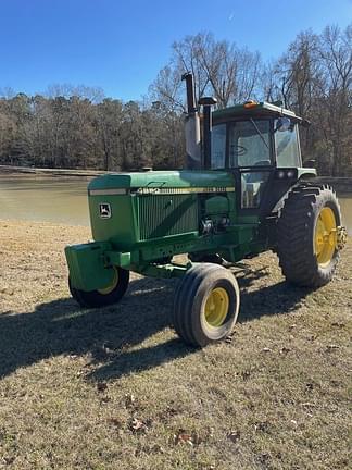 Image of John Deere 4850 equipment image 1