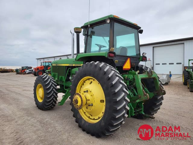 Image of John Deere 4850 equipment image 3