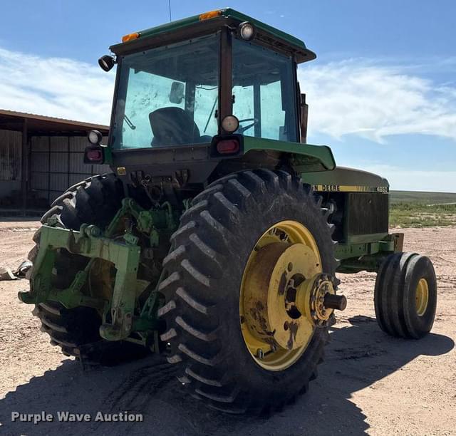 Image of John Deere 4850 equipment image 4
