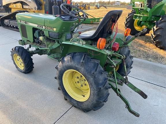 Image of John Deere 650 equipment image 2