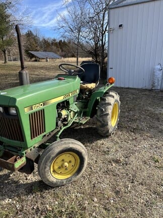 Main image John Deere 650