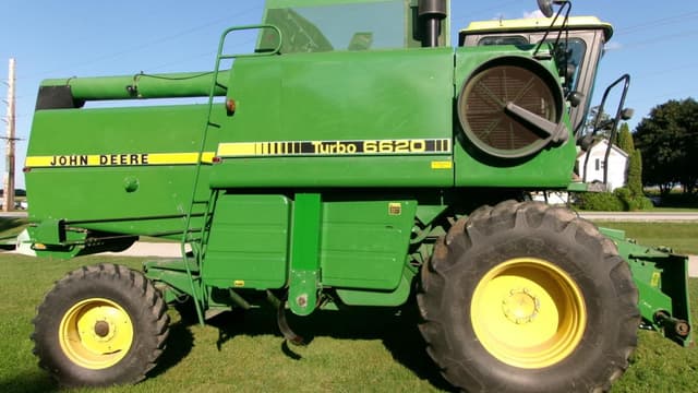 Image of John Deere 6620 Turbo equipment image 4