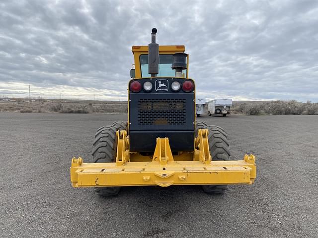 Image of John Deere 770A equipment image 3