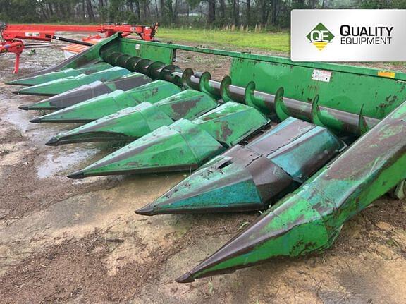 Image of John Deere 843 Primary image